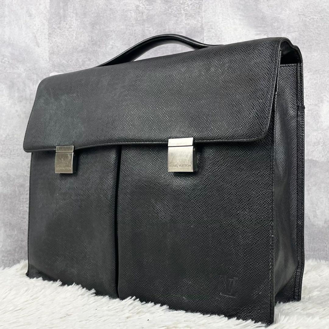 A4可 美品 ルイヴィトン レザー ビジネスバッグ タイガセルヴィエット