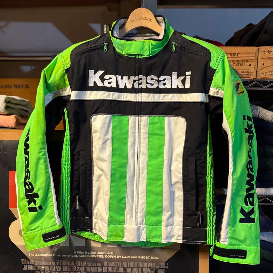 公式 Ninja好きに ツーリングに Kawasaki カワサキ ライダース 往年の名車カラーが復刻】KAWASAKI 40年間継承されるNinjaブランド