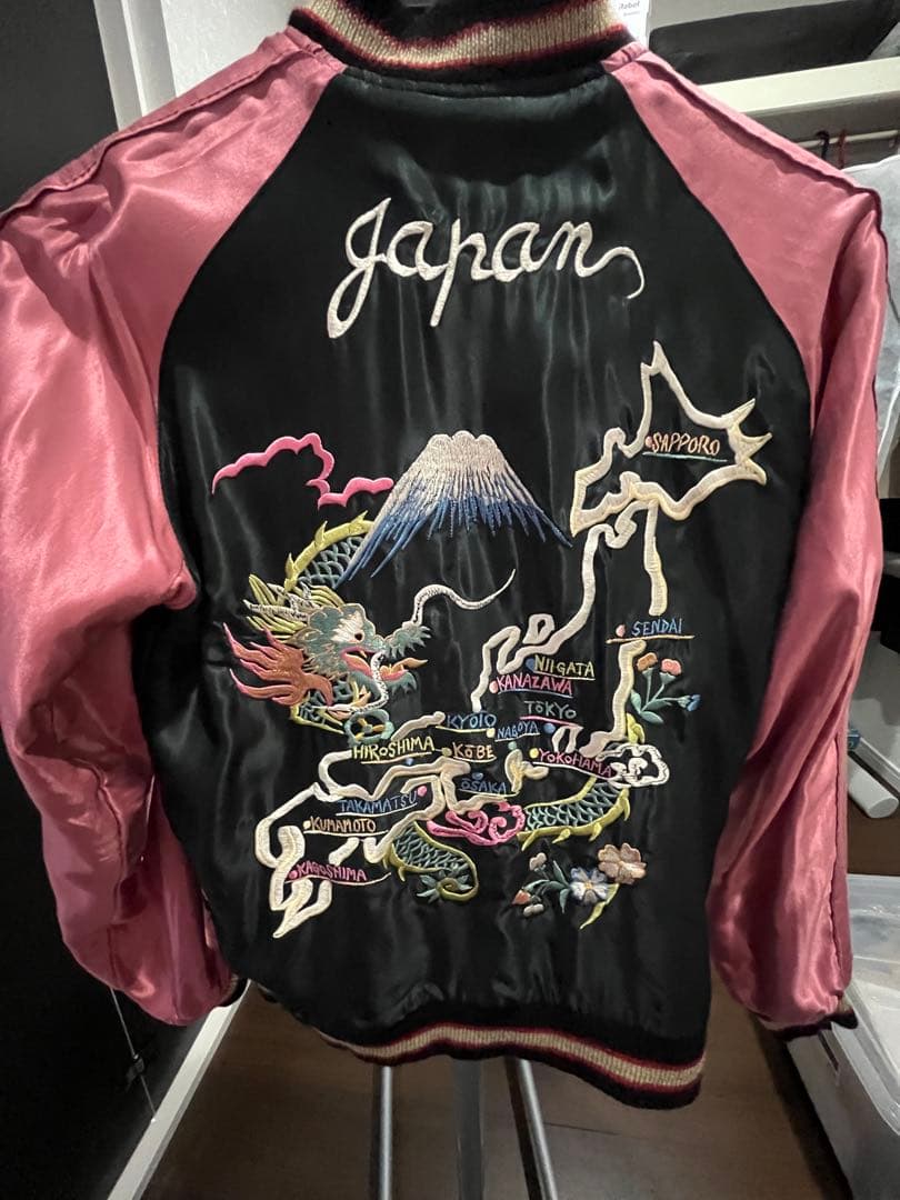 2日値下げ　美品　希少beams ✖️東洋スカジャン 黒龍虎　レディースサイズF テーラー東洋〉大特集！！｜ビームス 川崎｜BEAMS