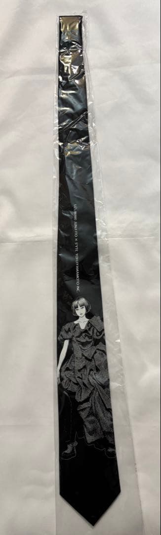 S'YTE 伊藤潤二 ヨウジヤマモト限定 コラボ アザミ ネクタイ シルク S'YTE × Junji ITO COLLABORATION “TOMIE” T-SHIRTS COLLECTION