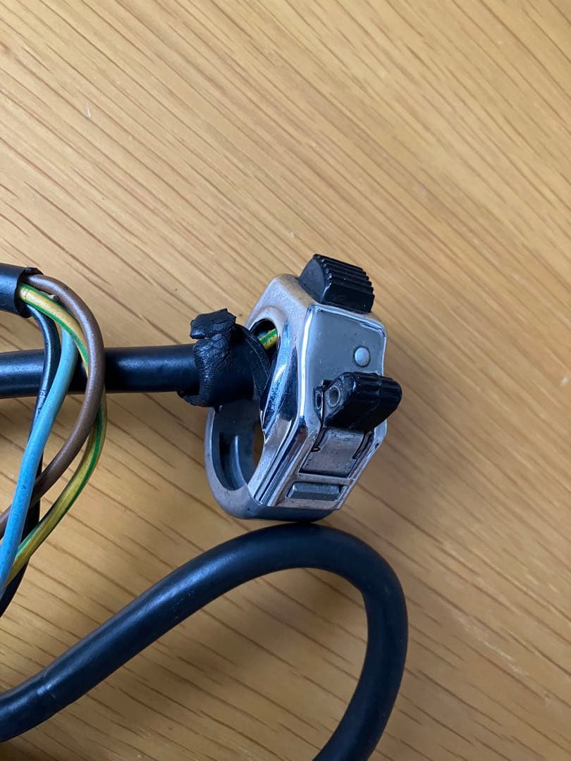  ハンドルバーインジケータースイッチ R60,R69,R27 互換品】 バイク スケルトン スイッチ セット 汎用 ハンドル ボタン