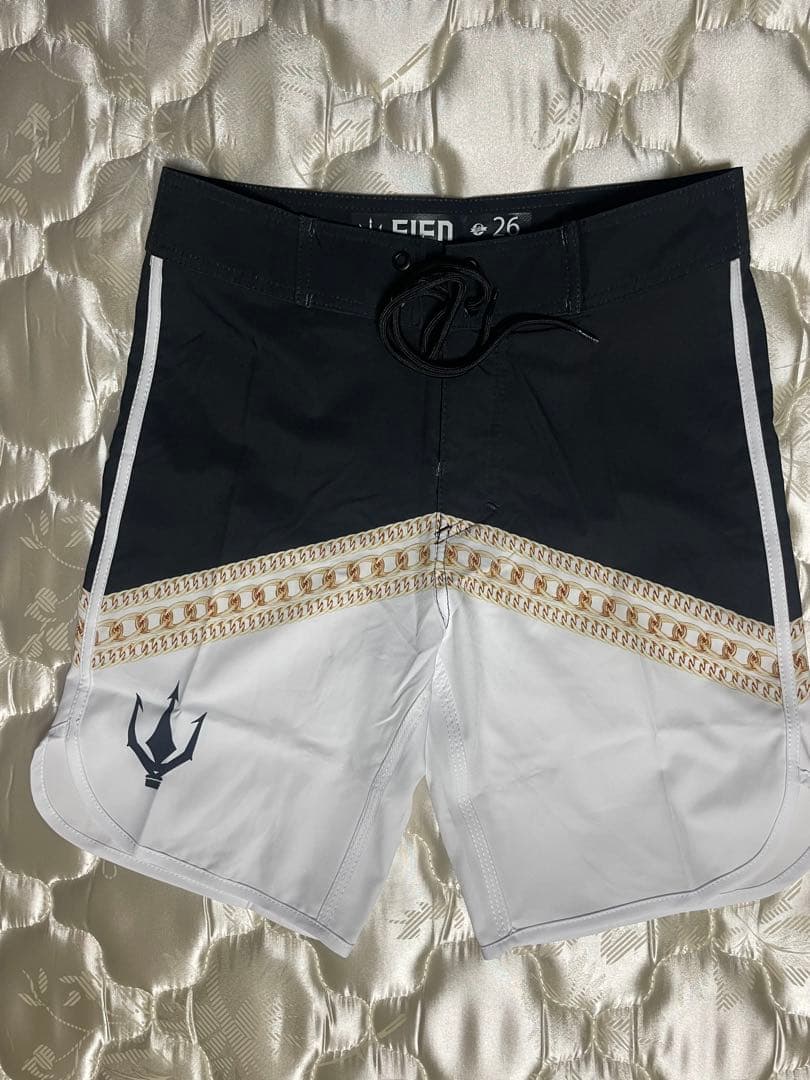 FIED ファイド サーフパンツ サイズ26インチ V3 新品未使用 ⭐︎【期間限定価格】⭐︎ FIED ファイド サーフパンツ サイズ26
