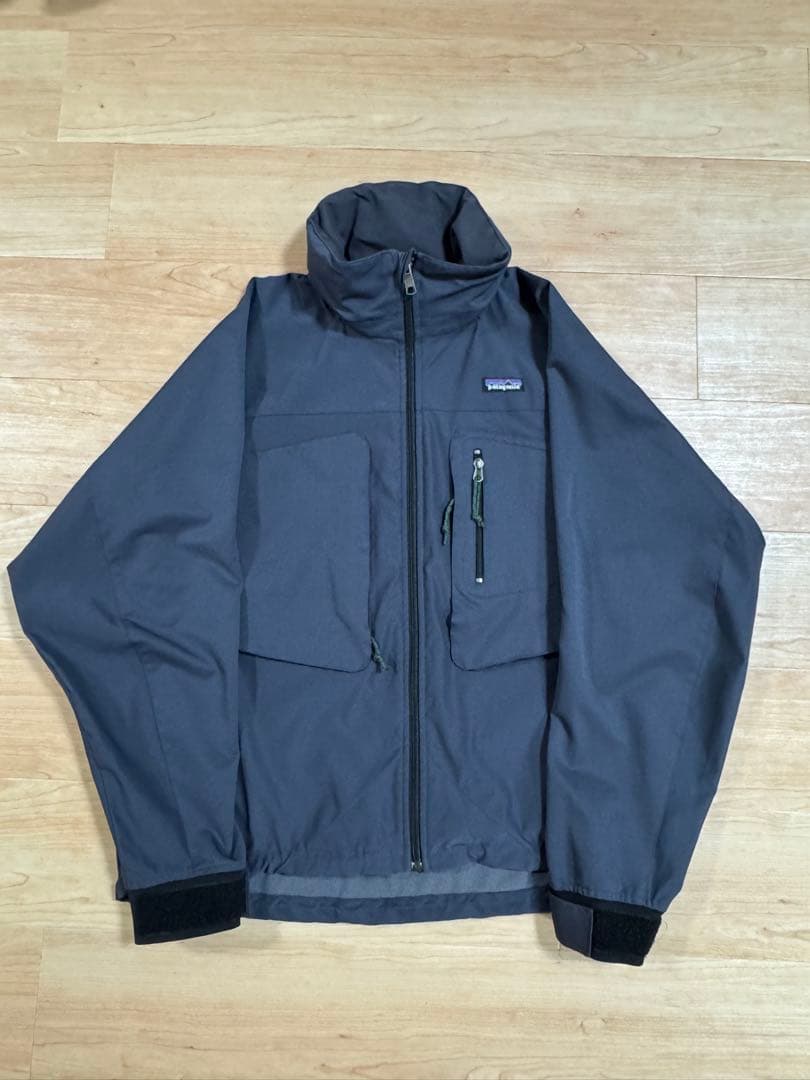 【美品】patagonia ハイドロシェッド カナダ製 Mチャコール SST 美品】patagonia ハイドロシェッド カナダ製 Mチャコール SST - メルカリ