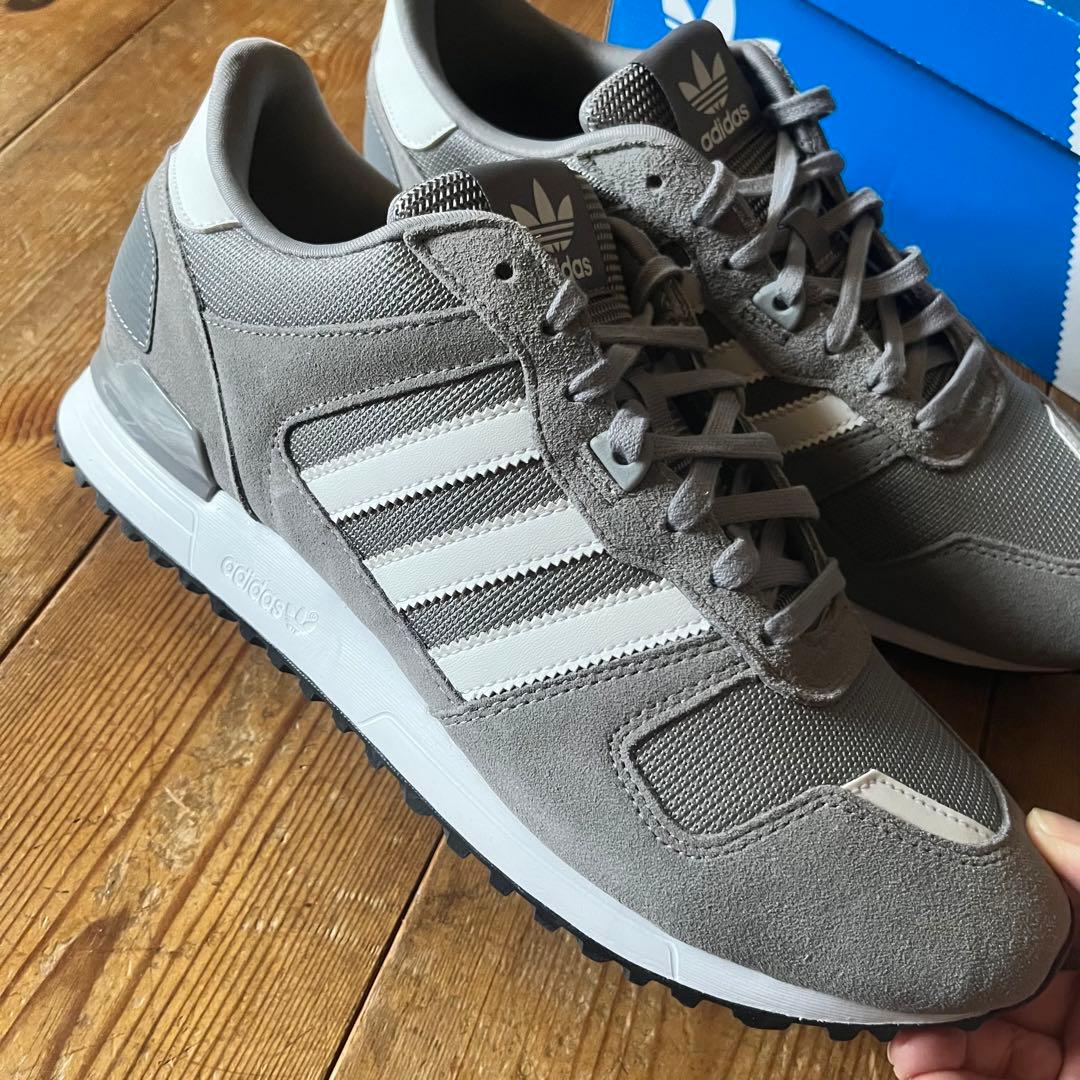 adidas ZX700 グレー 28.5cm ZX - メルカリ
