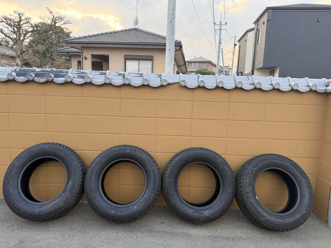 Michelin LATITUDE TOUR 17インチ265/65r17 4本 Amazon.co.jp: ミシュラン(MICHELIN) LATITUDE TOUR 265/65R17 112S