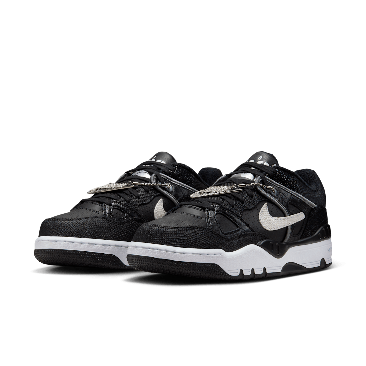 NIKE公式】エア フォース 3 LOW x NIGO 'Black and White' (HF7630-001