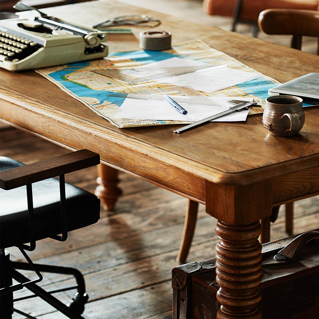 メルツ ダイニングテーブル | 家具・インテリア通販サイト CRASH GATE