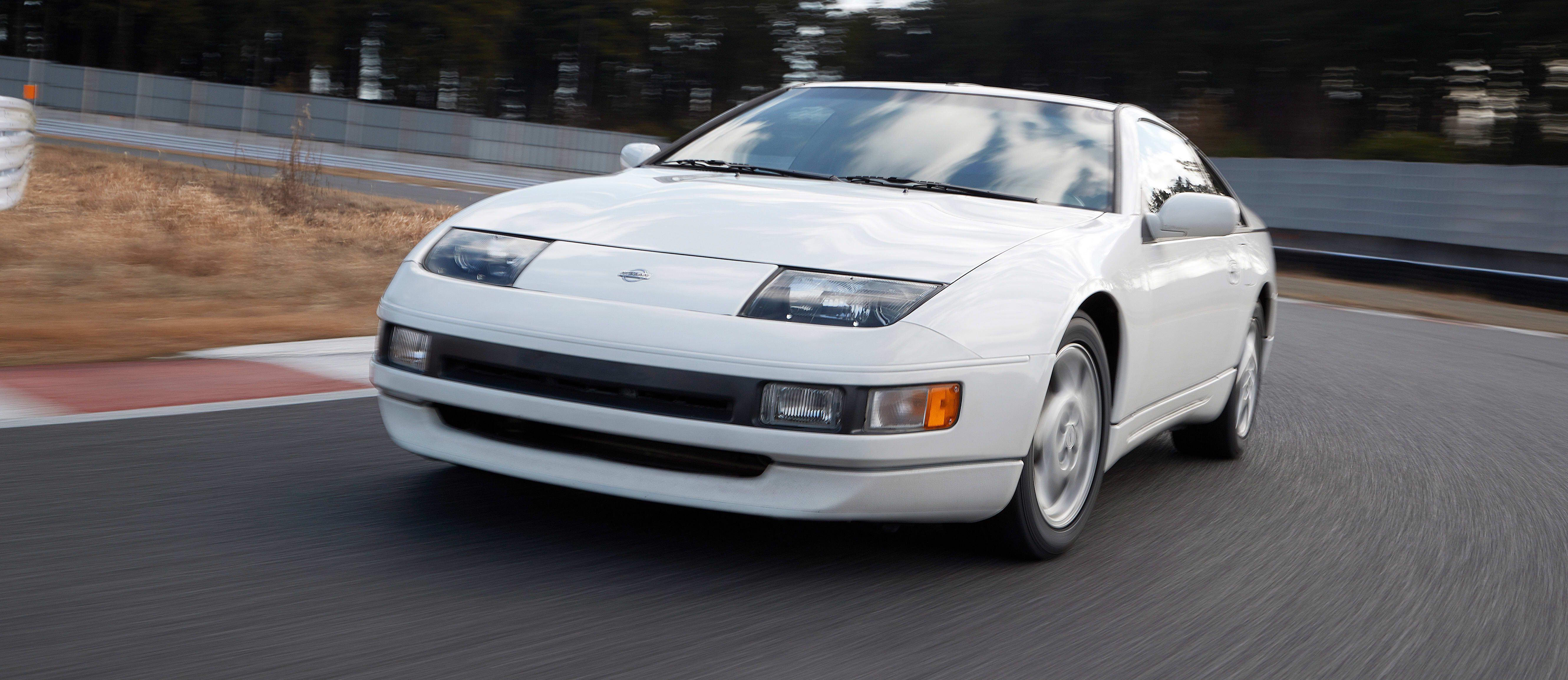 Here's How The 1990 Nissan 300ZX Stacks Up Against Other Cheap